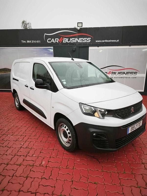 Usado Peugeot Partner 100 HP (73 kW) 2023 Branco Monovolume
