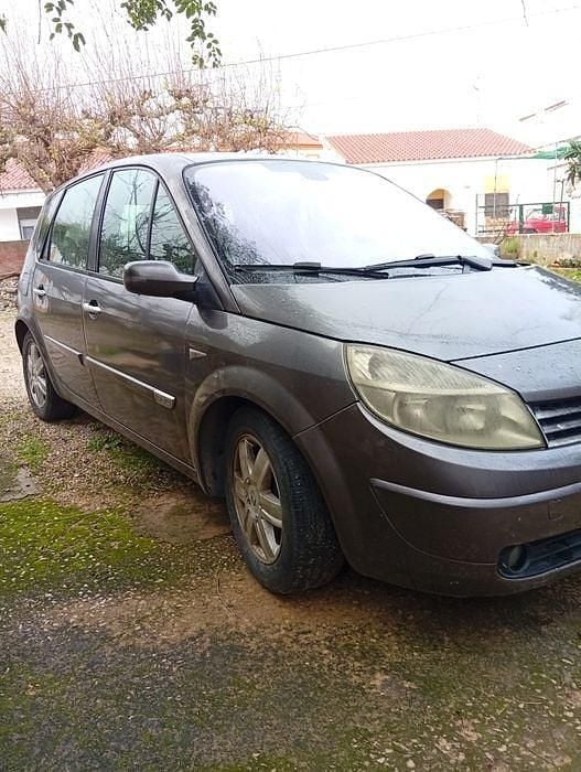 Usado Renault Scénic II 120 HP (88 kW) 2004 Monovolume