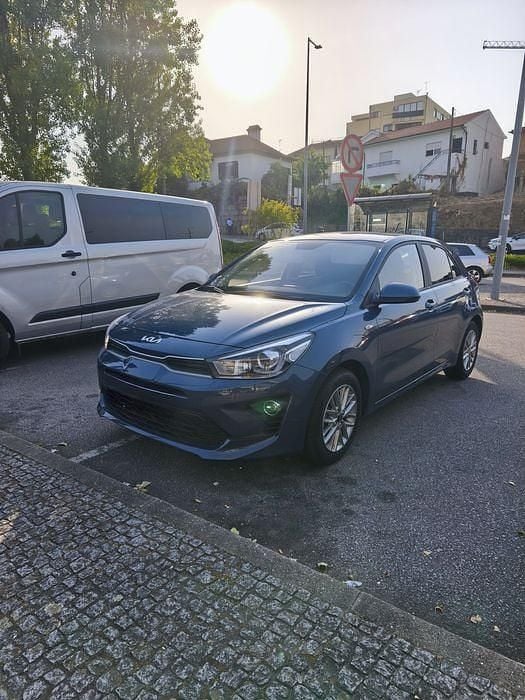 Usado 2023 Kia Rio Sedan | € 13.999 (Super Preço) - Imagem 1/4