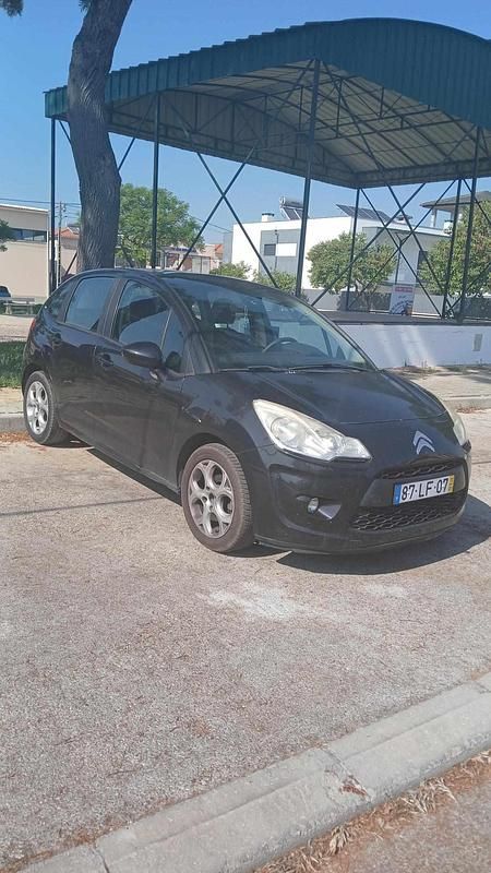 Preto Usado 2011 Citroën C3 Citadino | € 4.000 (Super Preço) - Imagem 1/4
