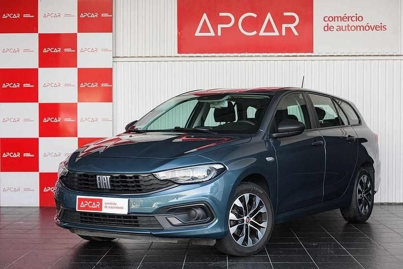 Azul Usado 2021 Fiat Tipo Wagon Sedan | € 12.950 (Preço elevado) - Imagem 1/4