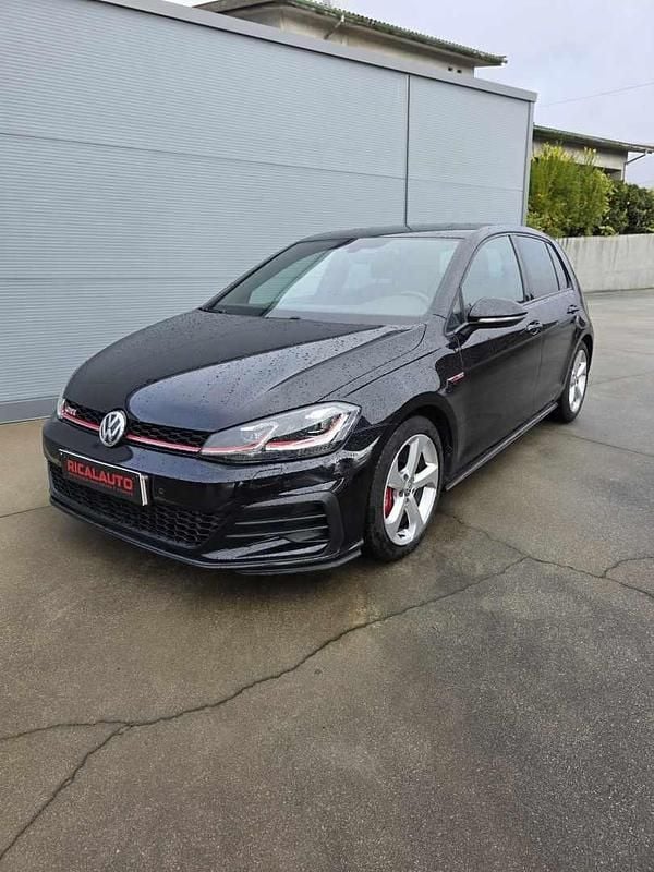 Preto Usado 2020 VW Golf VIII | € 28.500 (Bom preço) - Imagem 1/4
