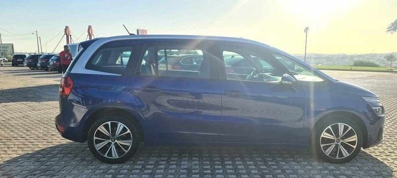 Usado Citroën C4 120 HP (88 kW) 2018 Azul SUV