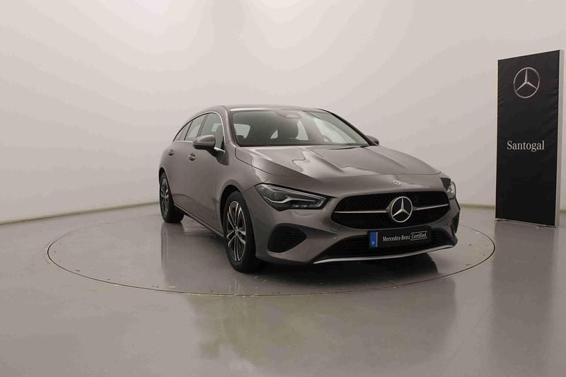 Outra Usado 2024 Mercedes CLA180 Sedan | € 35.990 (Bom preço) - Imagem 1/4