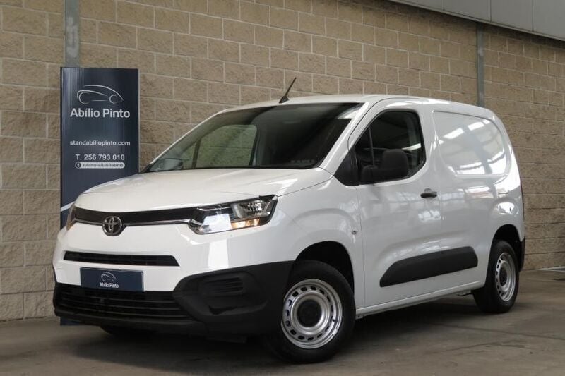 Branco Usado 2021 Toyota Proace Comfort Van | € 15.750 (Preço justo) - Imagem 1/4