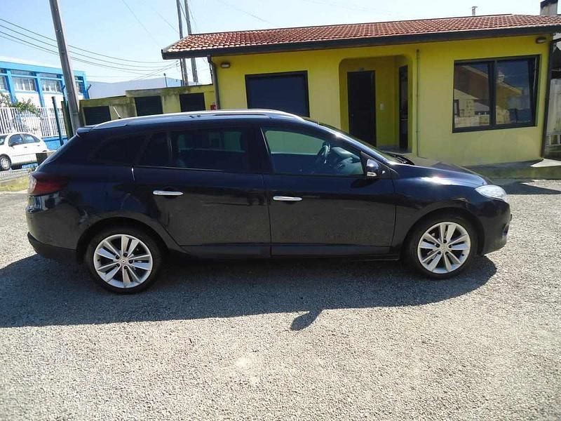 Usado Renault Mégane III 110 HP (80 kW) 2010 Azul Carrinha