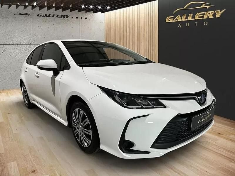 Usado Toyota Corolla Active 140 HP (102 kW) 2024 Branco Sedan