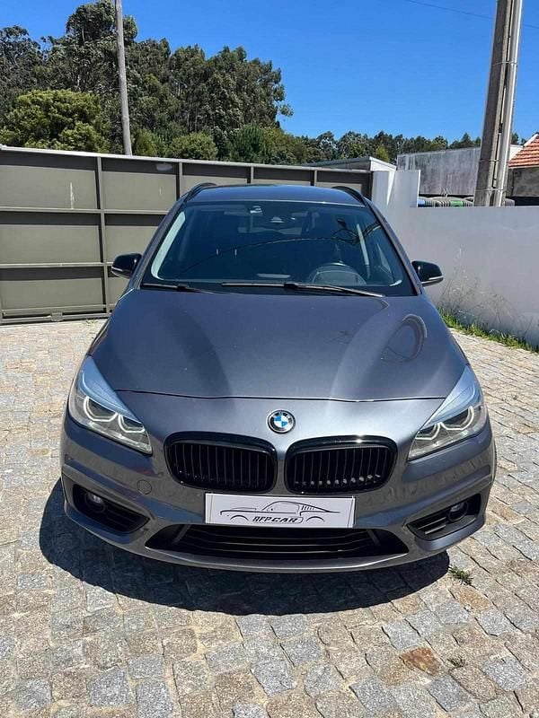 Usado BMW 218 150 HP (110 kW) 2018 Cinzento