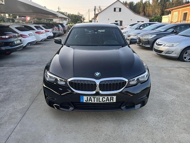 Preto Usado 2019 BMW 320 Sport Line Sedan | € 26.800 (Preço justo) - Imagem 1/4