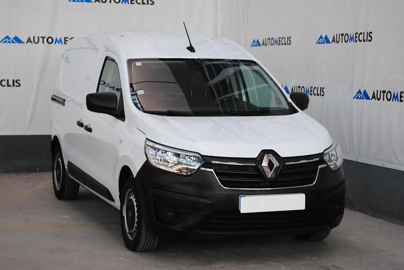 Branco Usado 2023 Renault Kangoo Monovolume | € 13.900 (Super Preço) - Imagem 1/4