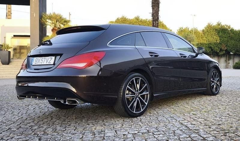 Usado Mercedes CLA180 Night 110 HP (80 kW) 2015 Sedan