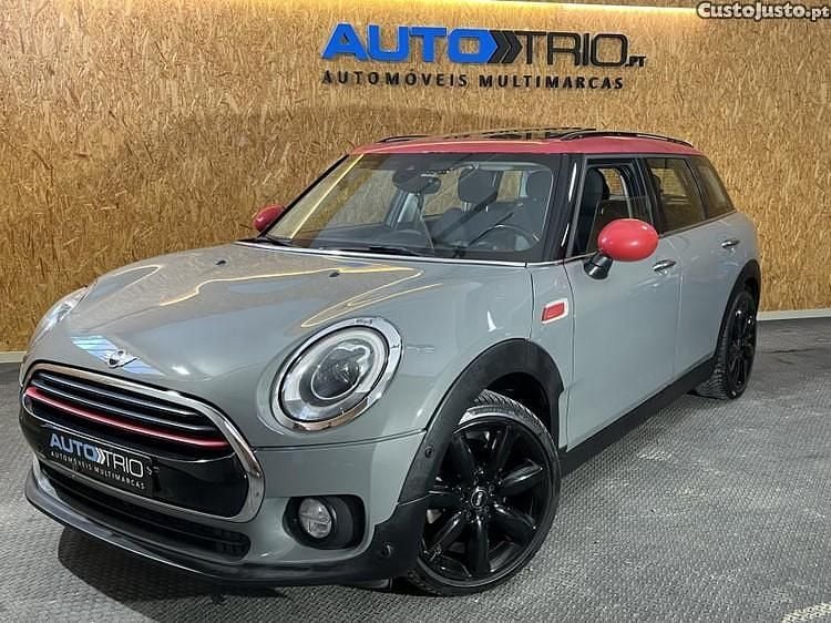 Cinza Usado 2016 Mini Cooper D Clubman Carrinha | € 17.900 - Imagem 1/1