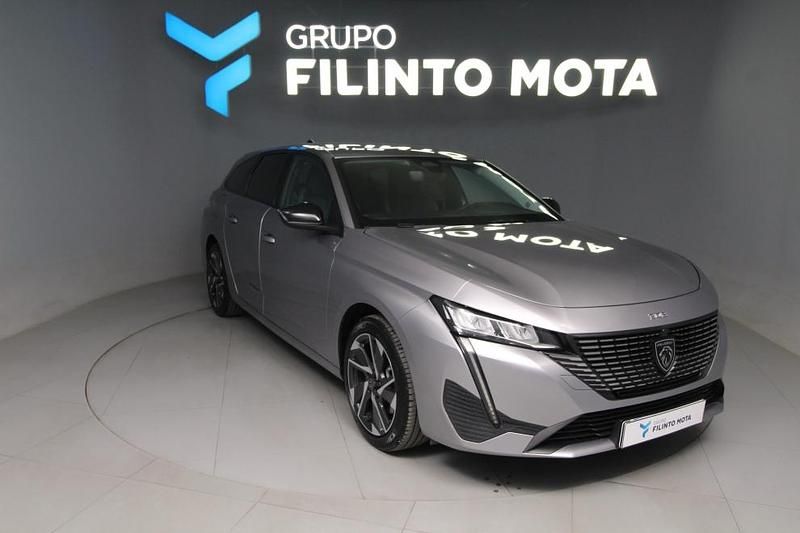 Cinzento Usado 2024 Peugeot 308 SW Allure Carrinha | € 23.740 (Preço justo) - Imagem 1/1