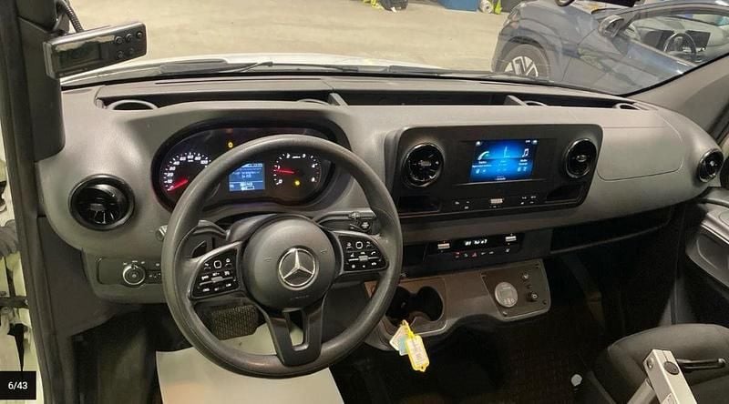 Usado Mercedes Sprinter 143 HP (105 kW) 2020 Branco Van