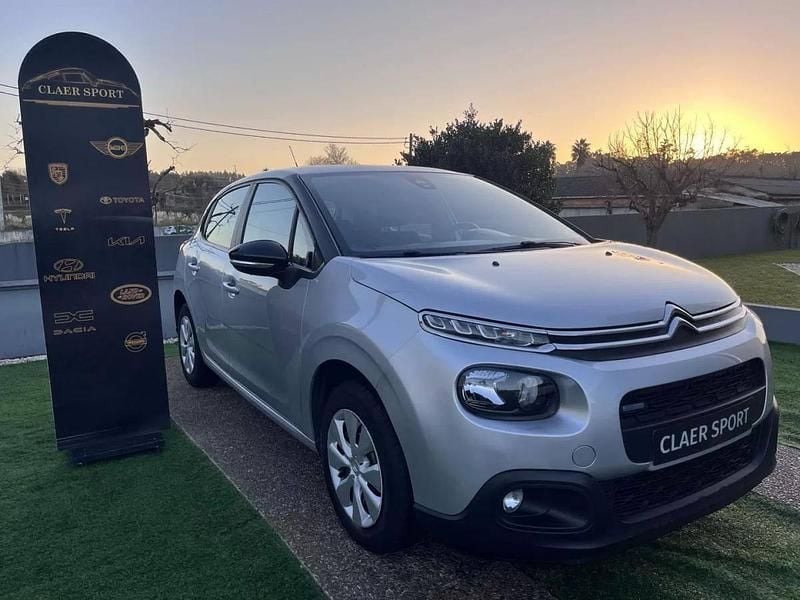 Cinza Usado 2017 Citroën C3 Feel | € 8.900 (Preço justo) - Imagem 1/4