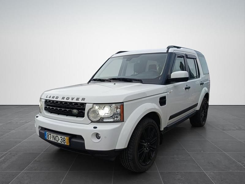 Branco Usado 2013 Land Rover Discovery 4 HSE SUV | € 34.500 - Imagem 1/4
