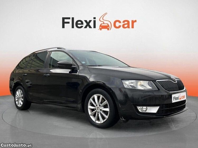 Preto Usado 2015 Skoda Octavia Ambition | € 8.990 (Preço elevado) - Imagem 1/1