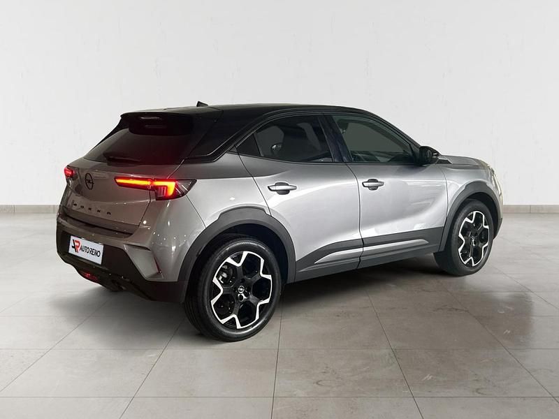 Usado Opel Mokka 100 HP (73 kW) 2024 Cinza SUV