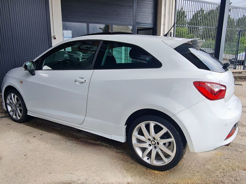 Usado Seat Ibiza FR 150 HP (110 kW) 2014 Branco Citadino