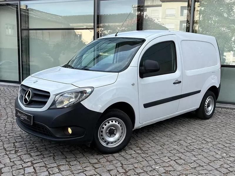 Usado Mercedes Citan 109 90 HP (66 kW) 2016 Branco Citadino