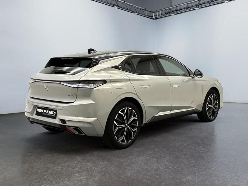 Usado DS Automobiles DS4 Rivoli 180 HP (132 kW) 2022 Cinza SUV
