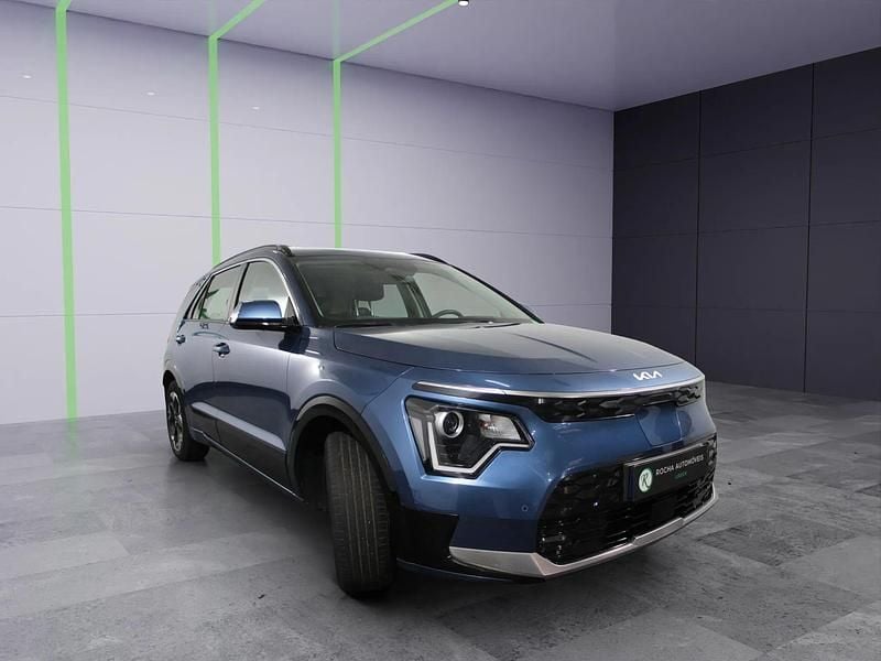Usado Kia e-Niro Active 150 kW (204 HP) 2023 Azul SUV