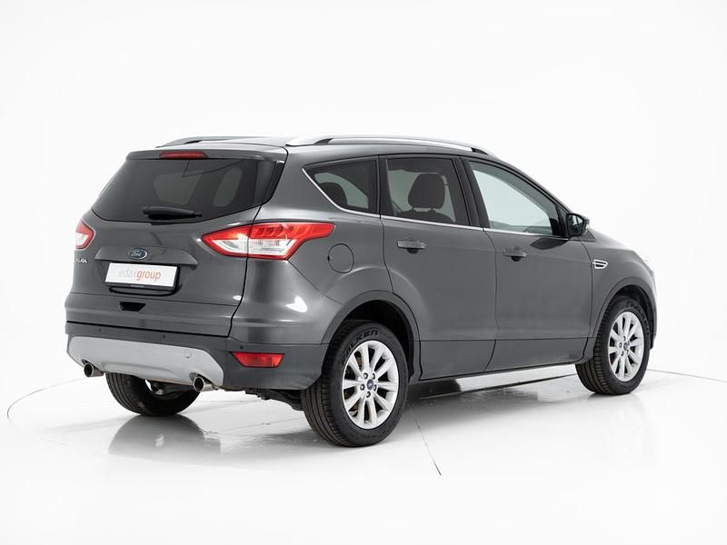 Usado Ford Kuga 120 HP (88 kW) 2016 Cinzento SUV