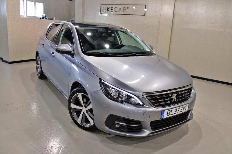 Cinzento Usado 2020 Peugeot 308 | € 14.990 (Preço justo) - Imagem 1/4