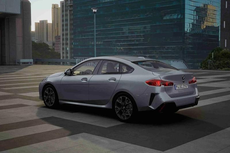 Novo BMW 218 Performance 150 HP (110 kW) 2025 Cinzento Coupé