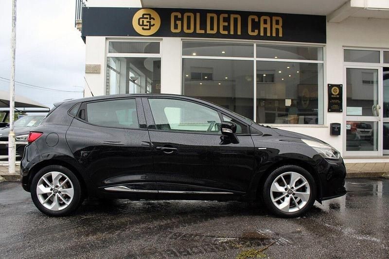 Usado Renault Clio IV LIMITED 90 HP (66 kW) 2016 Preto
