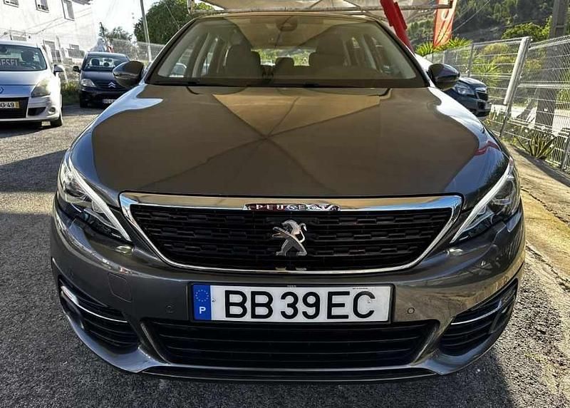 Cinzento Usado 2019 Peugeot 308 SW Carrinha | € 15.900 (Preço elevado) - Imagem 1/4