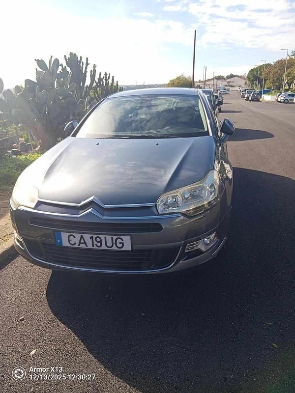 Usado Citroën C5 140 HP (102 kW) 2012 Cinzento