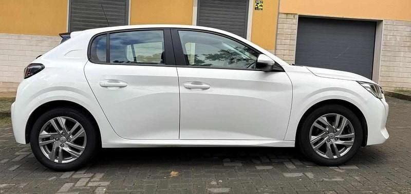 Usado Peugeot 208 75 HP (55 kW) 2020 Branco Citadino