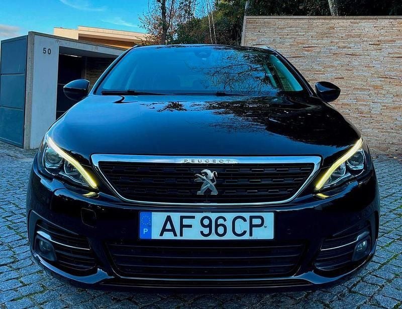 Usado 2018 Peugeot 308 SW Carrinha | € 8.250 (Super Preço) - Imagem 1/4