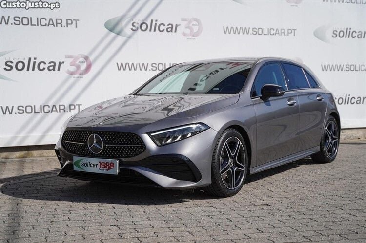 Cinza Usado 2023 Mercedes A200 AMG line Citadino | € 33.500 (Preço justo) - Imagem 1/1