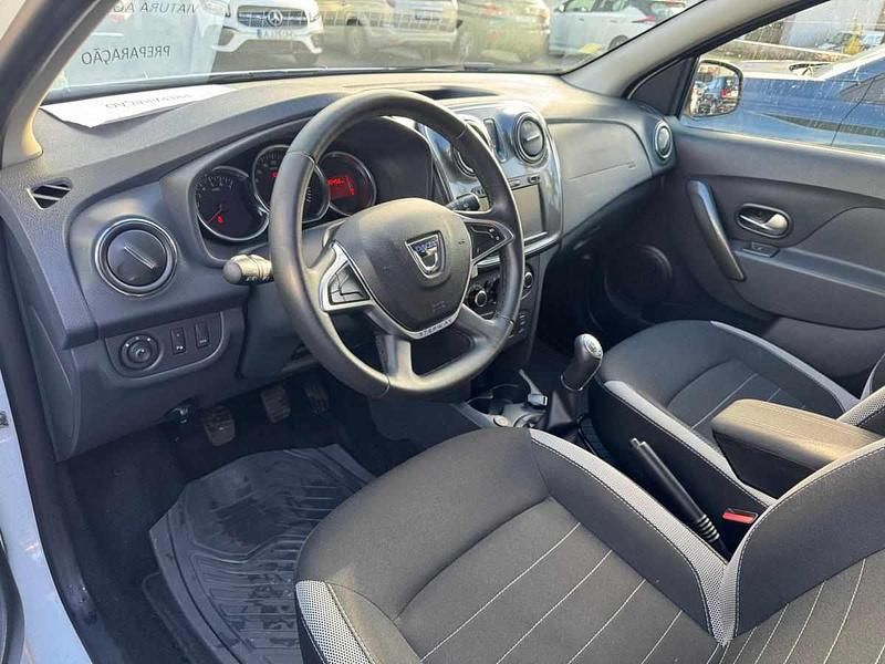 Usado Dacia Sandero 90 HP (66 kW) 2018 Branco Citadino
