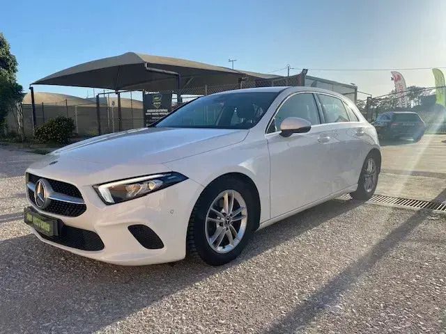 Branco glaciar Usado 2019 Mercedes A180 Business | € 22.990 (Bom preço) - Imagem 1/4