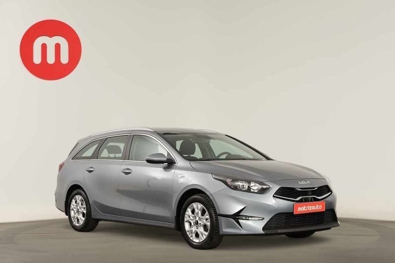 Cinzento Usado 2022 Kia Ceed Sportswagon Sport Carrinha | € 17.999 (Preço justo) - Imagem 1/4