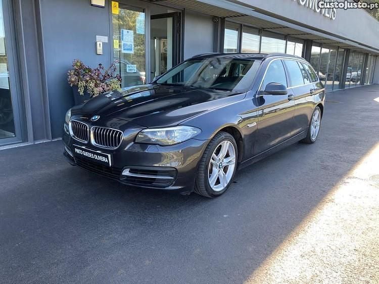 Usado BMW 520 Performance 184 HP (135 kW) 2014 Preto Carrinha