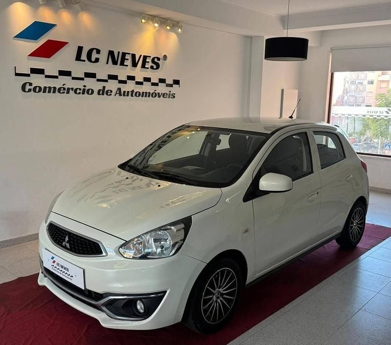 Branco Usado 2019 Mitsubishi Space Star | € 8.990 (Preço justo) - Imagem 1/4