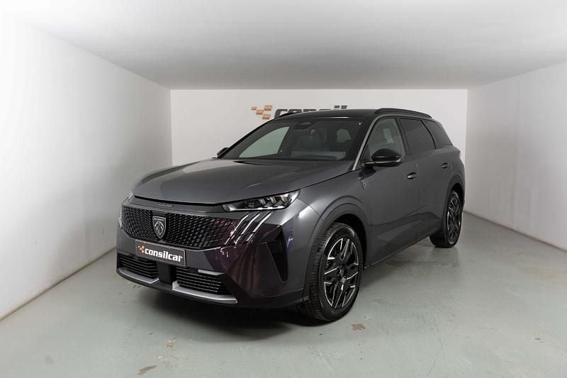 Cinza Usado 2025 Peugeot 5008 GT SUV | € 34.680 (Preço elevado) - Imagem 1/4