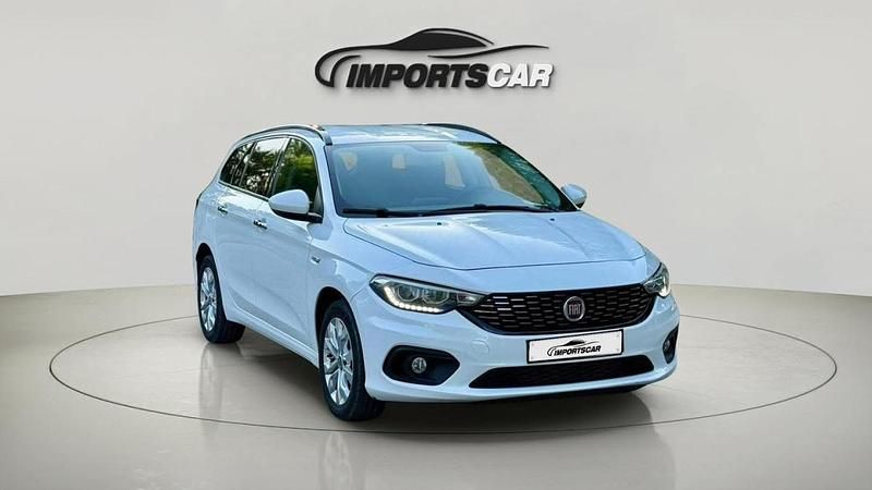 Branco Usado 2017 Fiat Tipo Lounge Carrinha | € 10.999 (Preço elevado) - Imagem 1/4