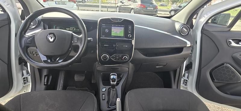 Usado Renault Zoe 80 kW (109 HP) 2018 Branco Citadino