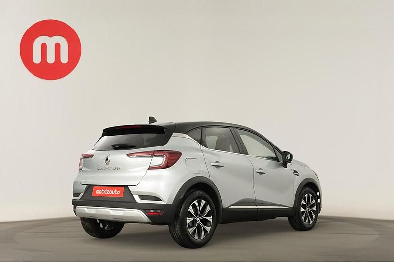 Usado Renault Captur Techno 101 HP (74 kW) 2024 SUV