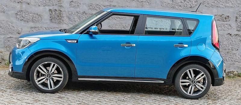 Usado 2015 Kia Soul SUV | € 11.899 - Imagem 1/4