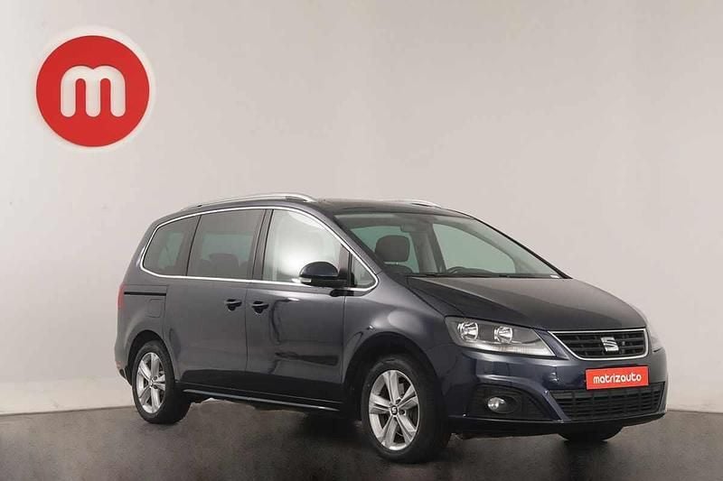 Azul Usado 2017 Seat Alhambra 4Drive Monovolume | € 32.499 - Imagem 1/4