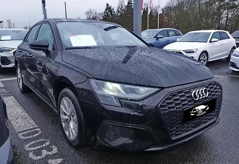 Usado Audi A3 Sportback e-tron 204 HP (150 kW) 2021 Preto Citadino