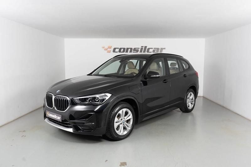 Preto Usado 2021 BMW X1 Advantage SUV | € 26.980 (Preço justo) - Imagem 1/4