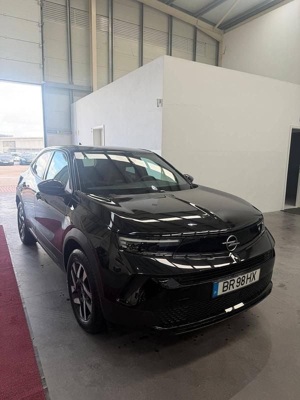 Preto Usado 2025 Opel Mokka Edition SUV | € 22.750 (Preço justo) - Imagem 1/1