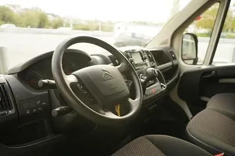 Usado Citroën Jumper 140 HP (102 kW) 2021 Branco Monovolume